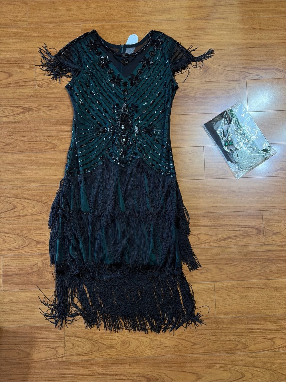 RRYIO Dress Women’s Green & Black Beaded Sequin Fringe Flapper Gatsby 20s Size L